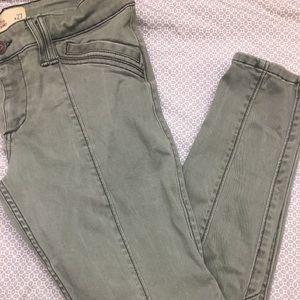 Army green skinny jeans in like new condition.
